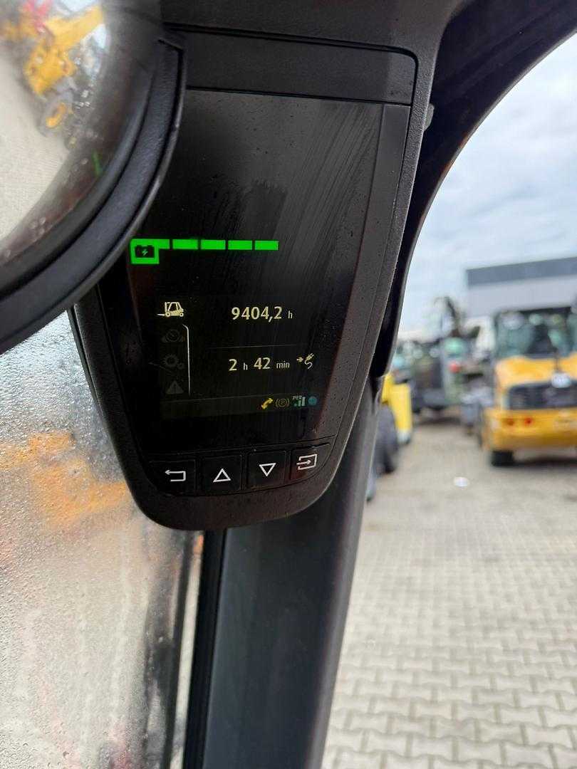 Used Forklift Linde E 20 L 3 riteņu dakšu iekrāvējs (Image 8) Used Forklift Linde E 20 L 3 riteņu dakšu iekrāvējs (Image 8)