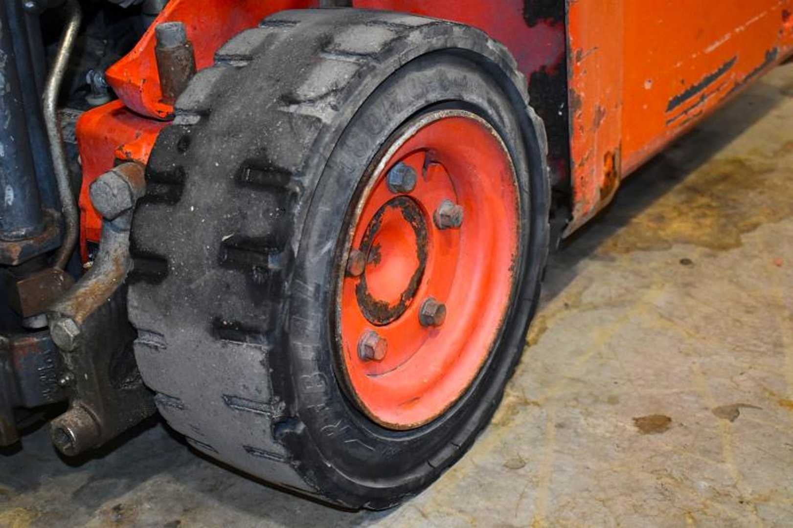 Used Forklift Linde E 12 Z 324-02 3 riteņu dakšu iekrāvējs (Image 8)