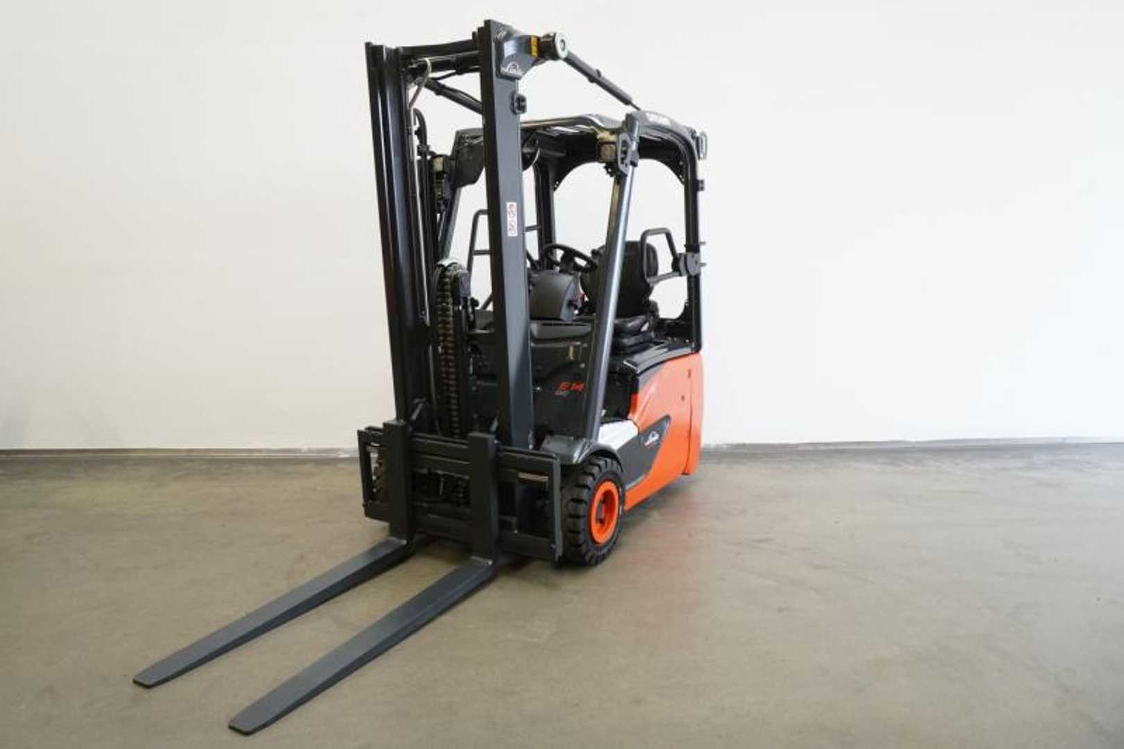 Used Forklift Linde E 14 EVO 386-02 3 riteņu dakšu iekrāvējs (Image 1) Used Forklift Linde E 14 EVO 386-02 3 riteņu dakšu iekrāvējs (Image 1)
