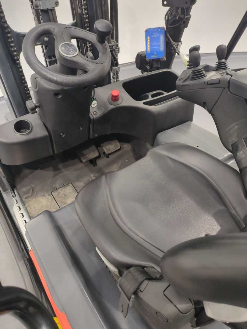 Used Forklift Linde E20L-386-02 3 riteņu dakšu iekrāvējs (Image 3)