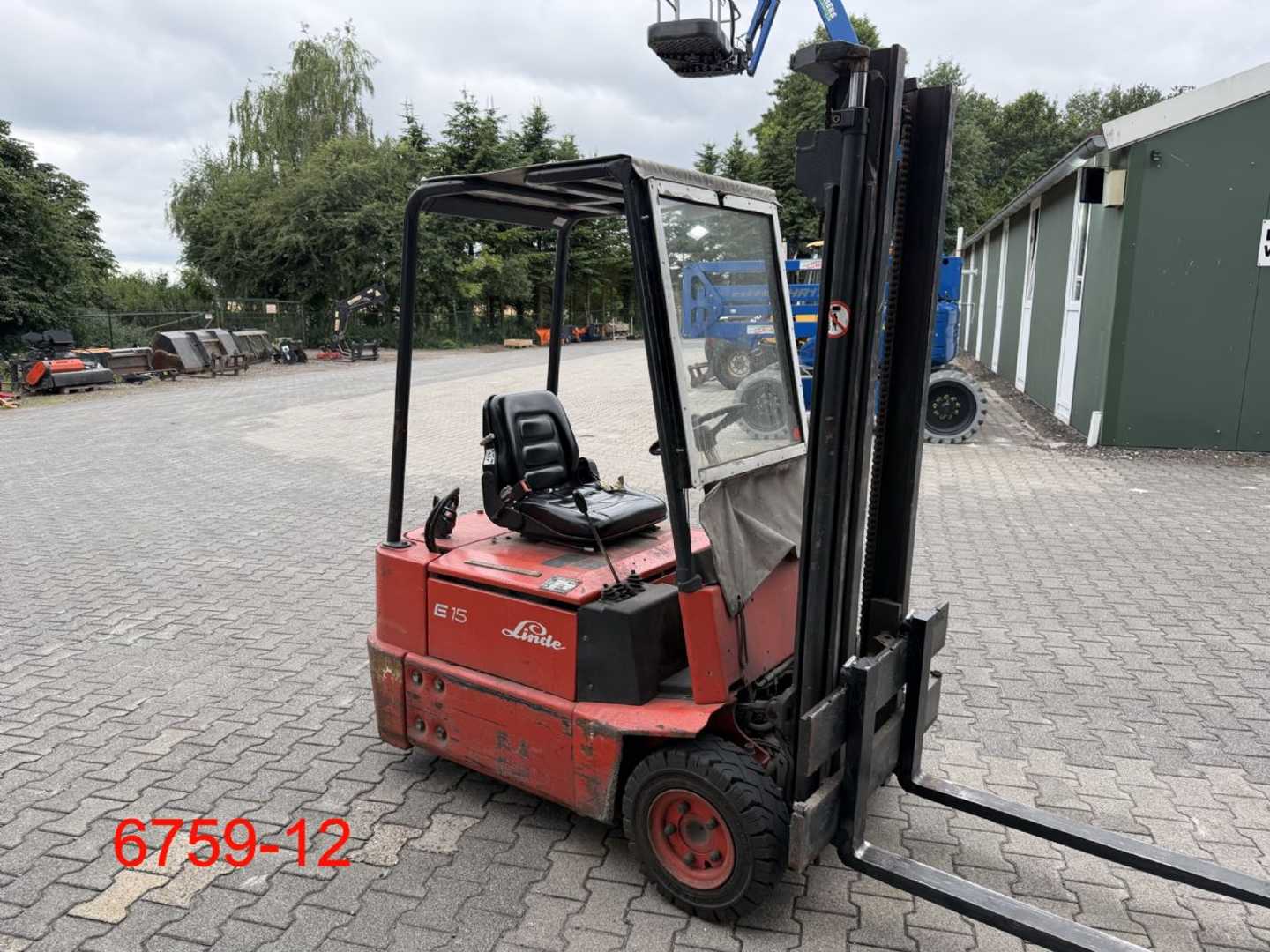 Used Forklift Linde E 15 3 riteņu dakšu iekrāvējs (Image 7) Used Forklift Linde E 15 3 riteņu dakšu iekrāvējs (Image 7)