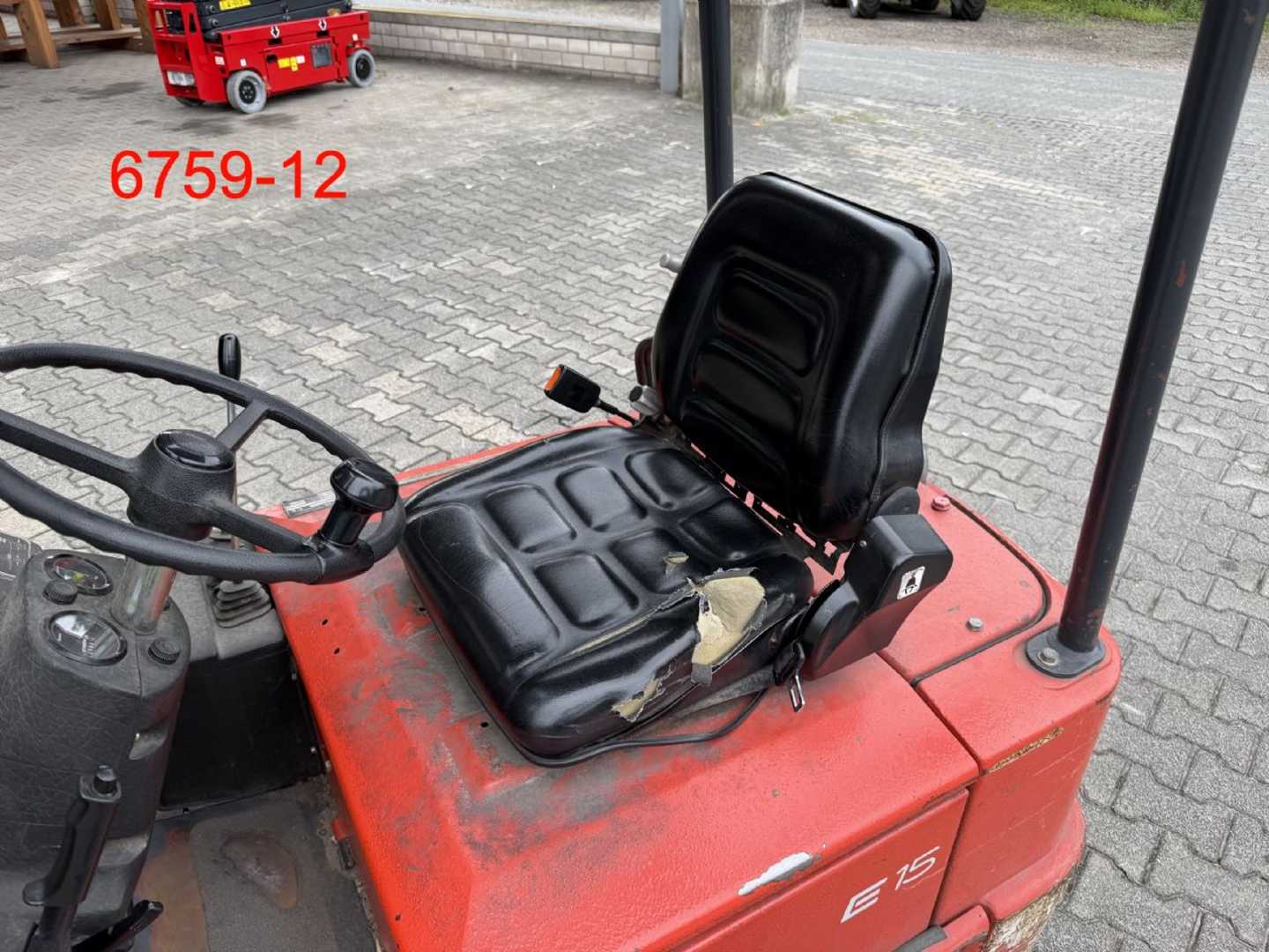 Used Forklift Linde E 15 3 riteņu dakšu iekrāvējs (Image 9) Used Forklift Linde E 15 3 riteņu dakšu iekrāvējs (Image 9)