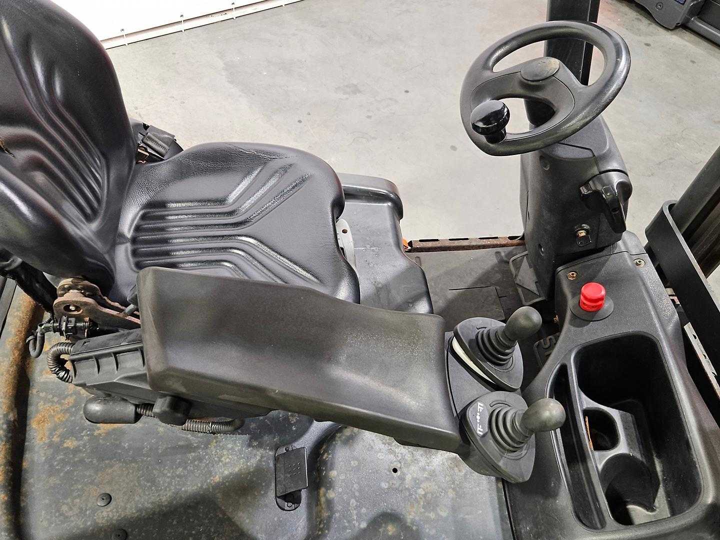Used Forklift Linde E16C 3 riteņu dakšu iekrāvējs (Image 3)