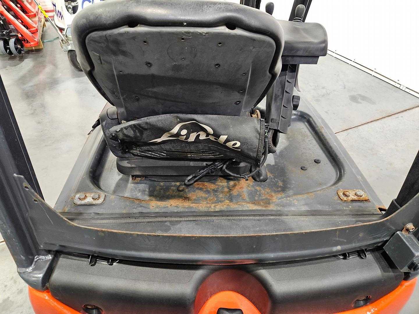 Used Forklift Linde E16C 3 riteņu dakšu iekrāvējs (Image 6)