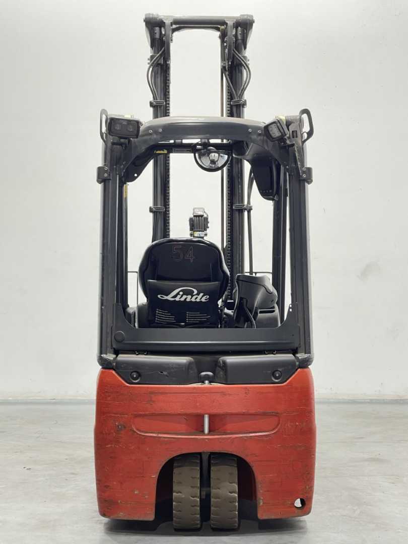 Used Forklift Linde E15-02-386 3 riteņu dakšu iekrāvējs (Image 6)