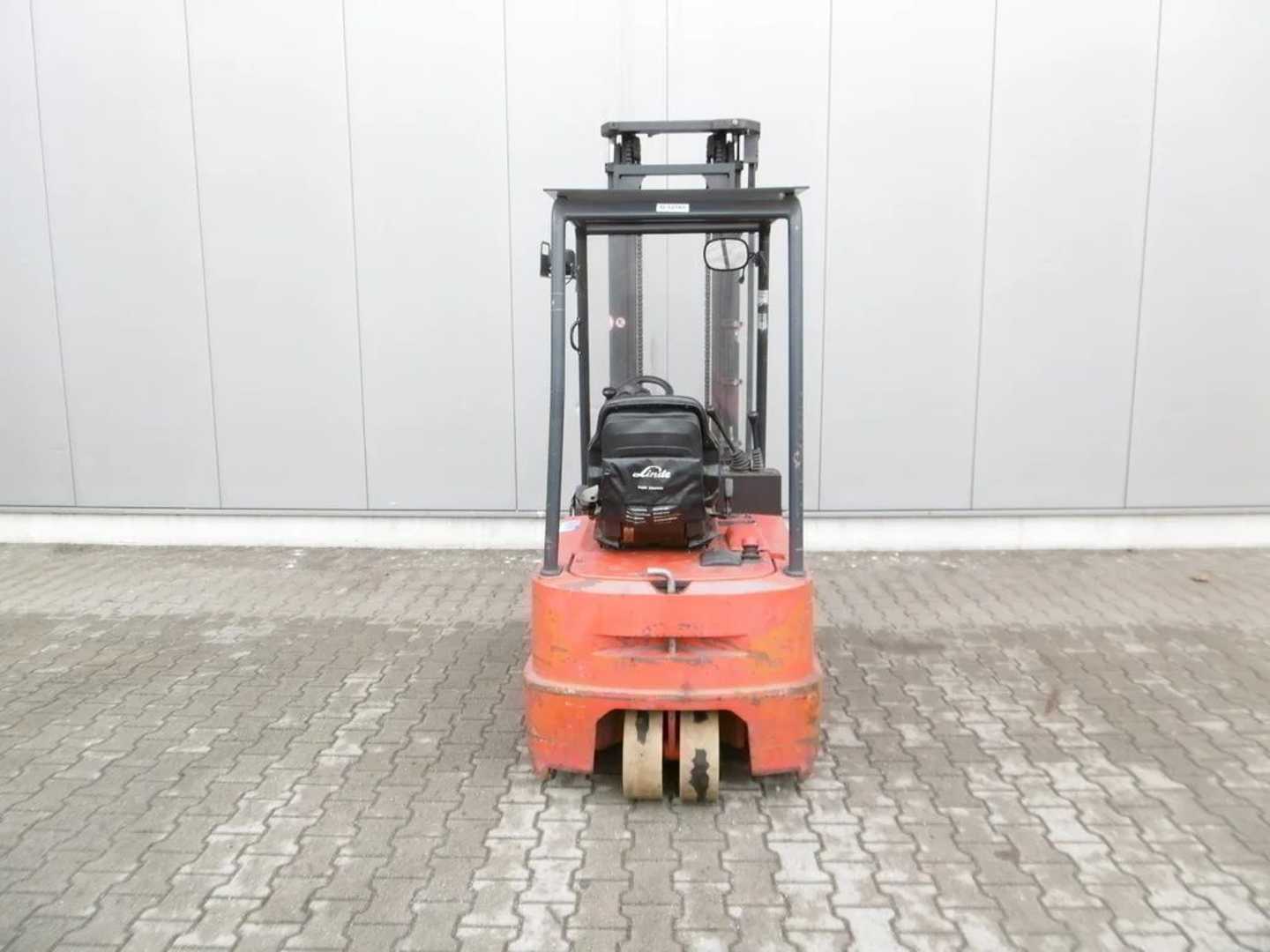 Used Forklift Linde E 15 Z-02 3 riteņu dakšu iekrāvējs (Image 9)
