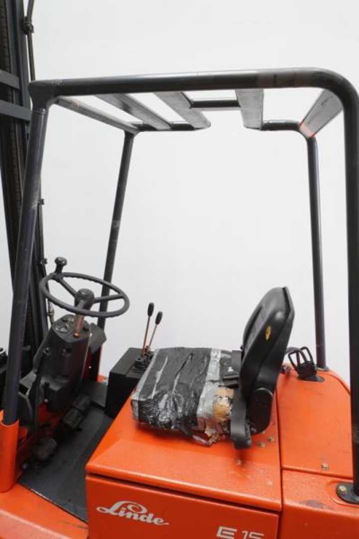 Used Forklift Linde E 15 Z 324 3 riteņu dakšu iekrāvējs (Image 3)