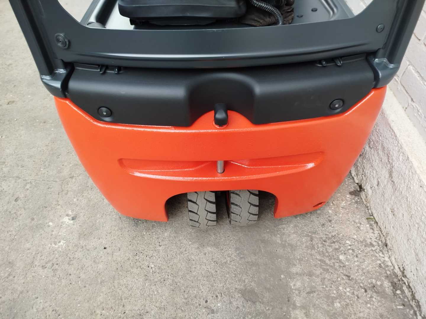 Used Forklift Linde E15-02 EVO 3 riteņu dakšu iekrāvējs (Image 6)