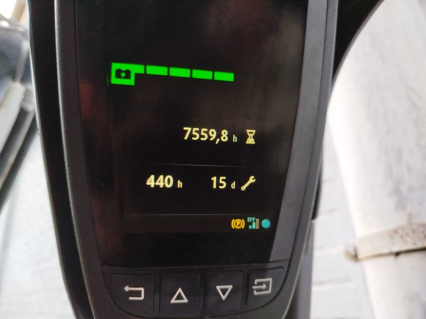 Used Forklift Linde E16-02 PESAJE 3 riteņu dakšu iekrāvējs (Image 9) Used Forklift Linde E16-02 PESAJE 3 riteņu dakšu iekrāvējs (Image 9)