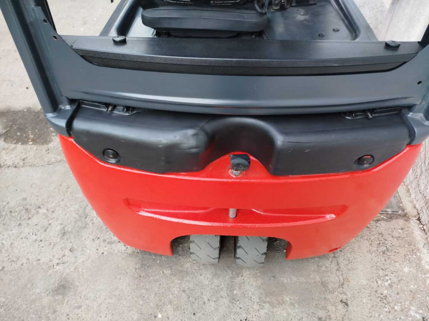 Used Forklift Linde E16 3 riteņu dakšu iekrāvējs (Image 6) Used Forklift Linde E16 3 riteņu dakšu iekrāvējs (Image 6)