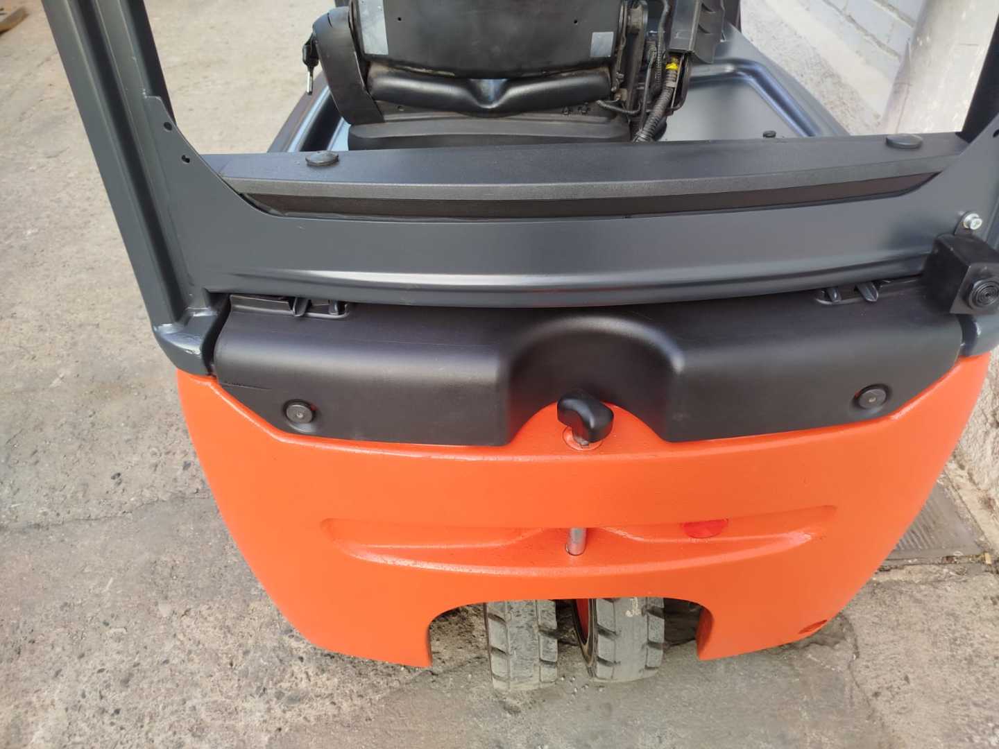 Used Forklift Linde E16-01 3 riteņu dakšu iekrāvējs (Image 6)