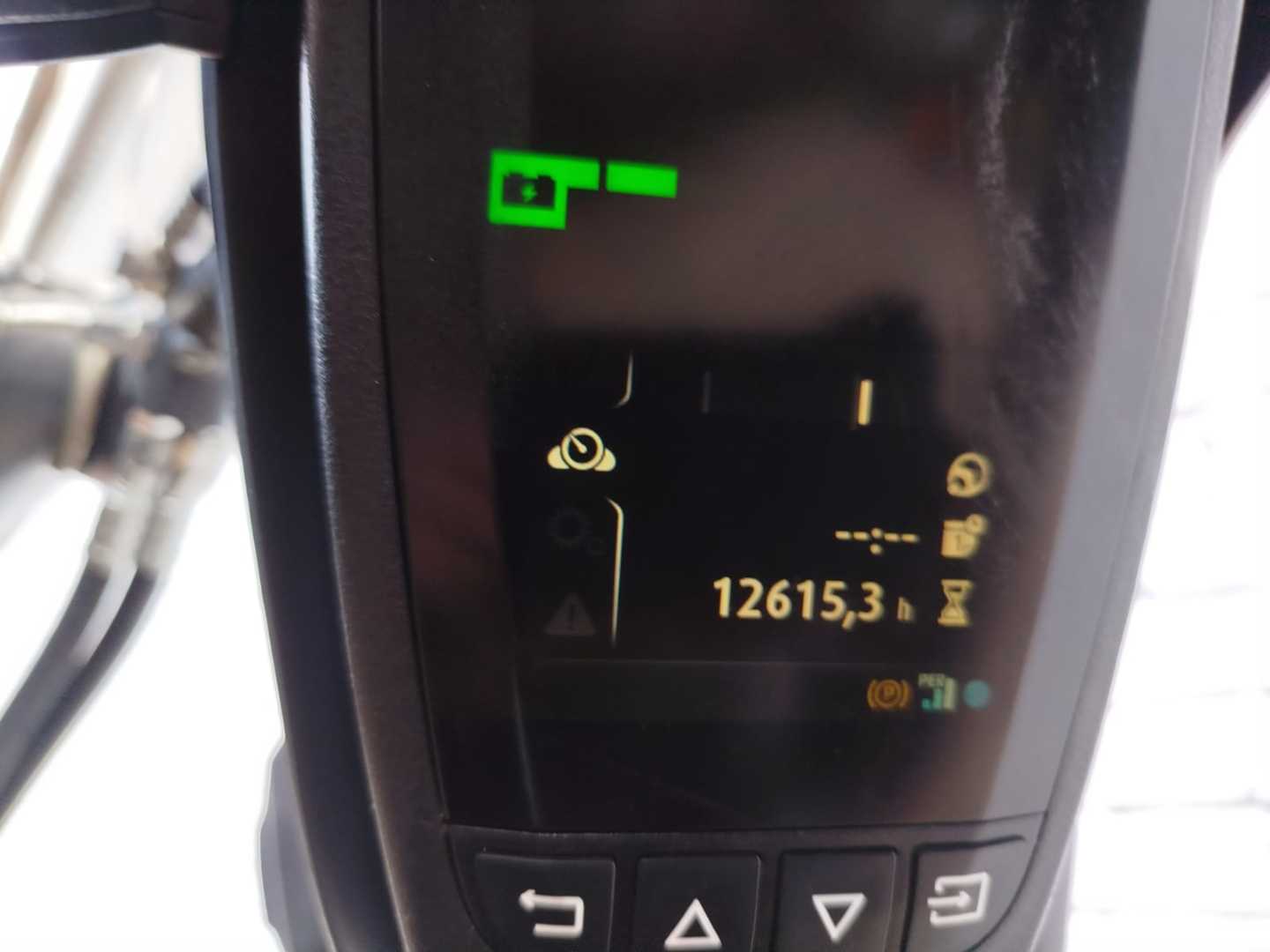Used Forklift Linde E18-02 EVO 3 riteņu dakšu iekrāvējs (Image 8)