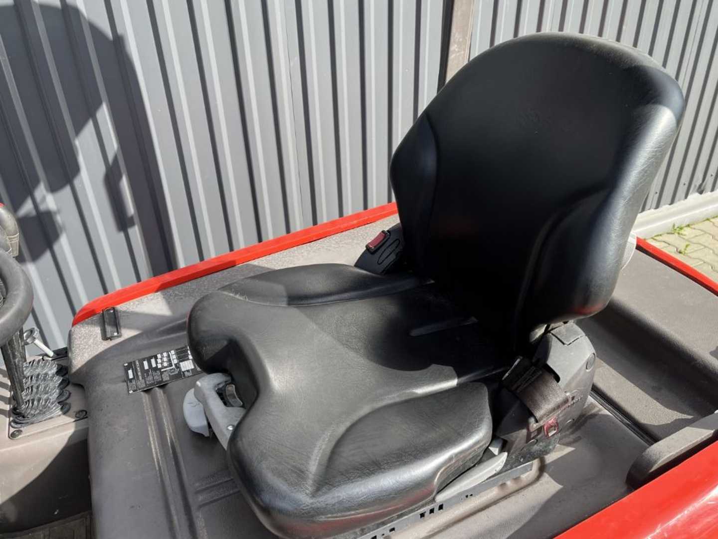 Used Forklift Manitou ME320 3 riteņu dakšu iekrāvējs (Image 8)