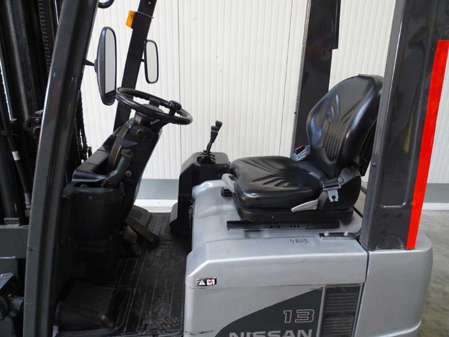 Used Forklift Nissan S1N1L13Q - TRIPLEX 3 riteņu dakšu iekrāvējs (Image 7) Used Forklift Nissan S1N1L13Q - TRIPLEX 3 riteņu dakšu iekrāvējs (Image 7)