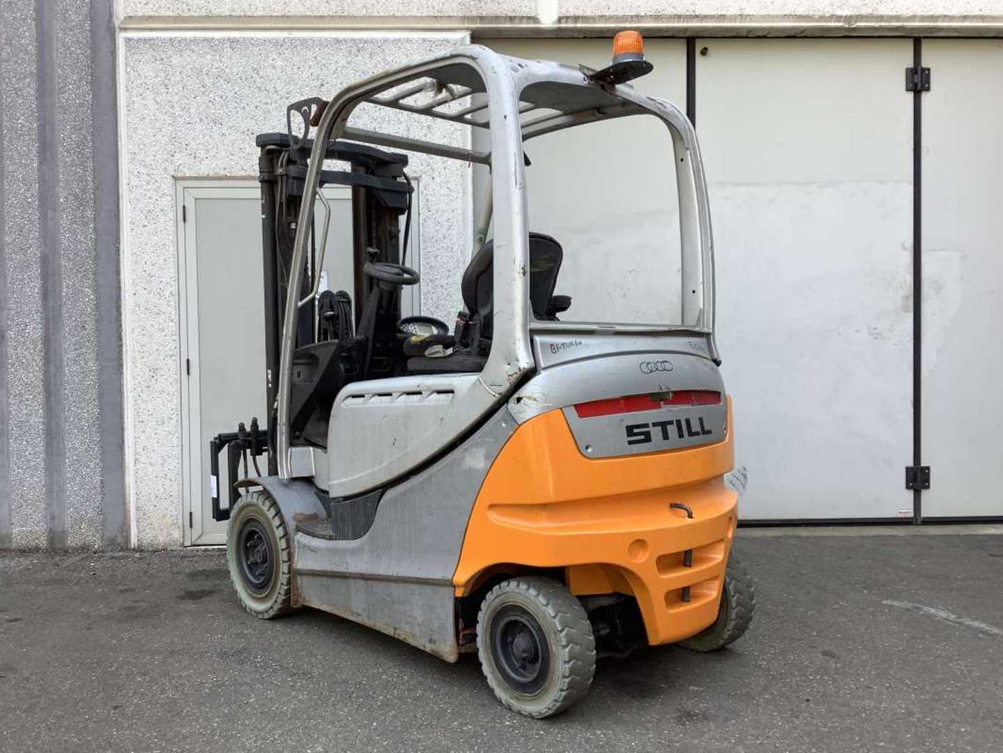 Used Forklift STILL RX 60-25 3 riteņu dakšu iekrāvējs (Image 2)