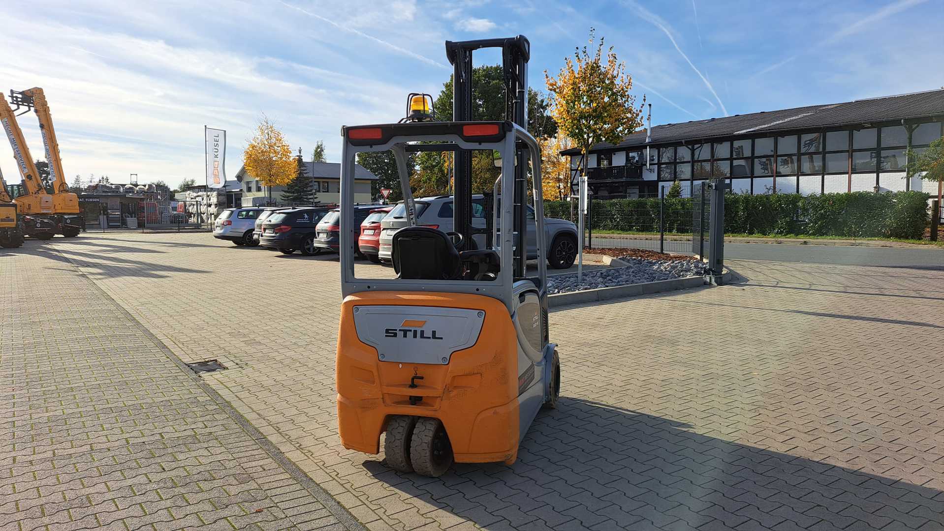 Used Forklift STILL RX20-16 3 riteņu dakšu iekrāvējs (Image 4) Used Forklift STILL RX20-16 3 riteņu dakšu iekrāvējs (Image 4)