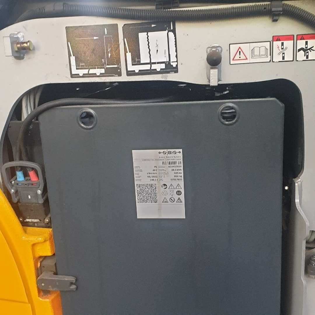 Used Forklift STILL RX 20-16 3 riteņu dakšu iekrāvējs (Image 8) Used Forklift STILL RX 20-16 3 riteņu dakšu iekrāvējs (Image 8)