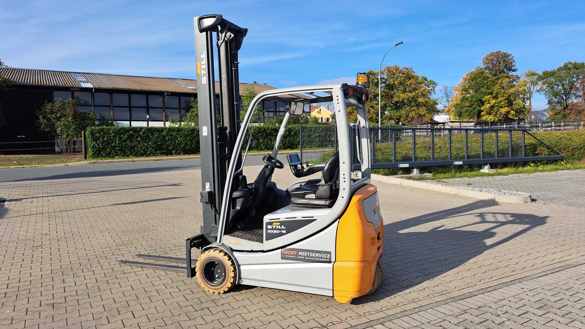 Used Forklift STILL RX20-16 3 riteņu dakšu iekrāvējs (Image 19) Used Forklift STILL RX20-16 3 riteņu dakšu iekrāvējs (Image 19)