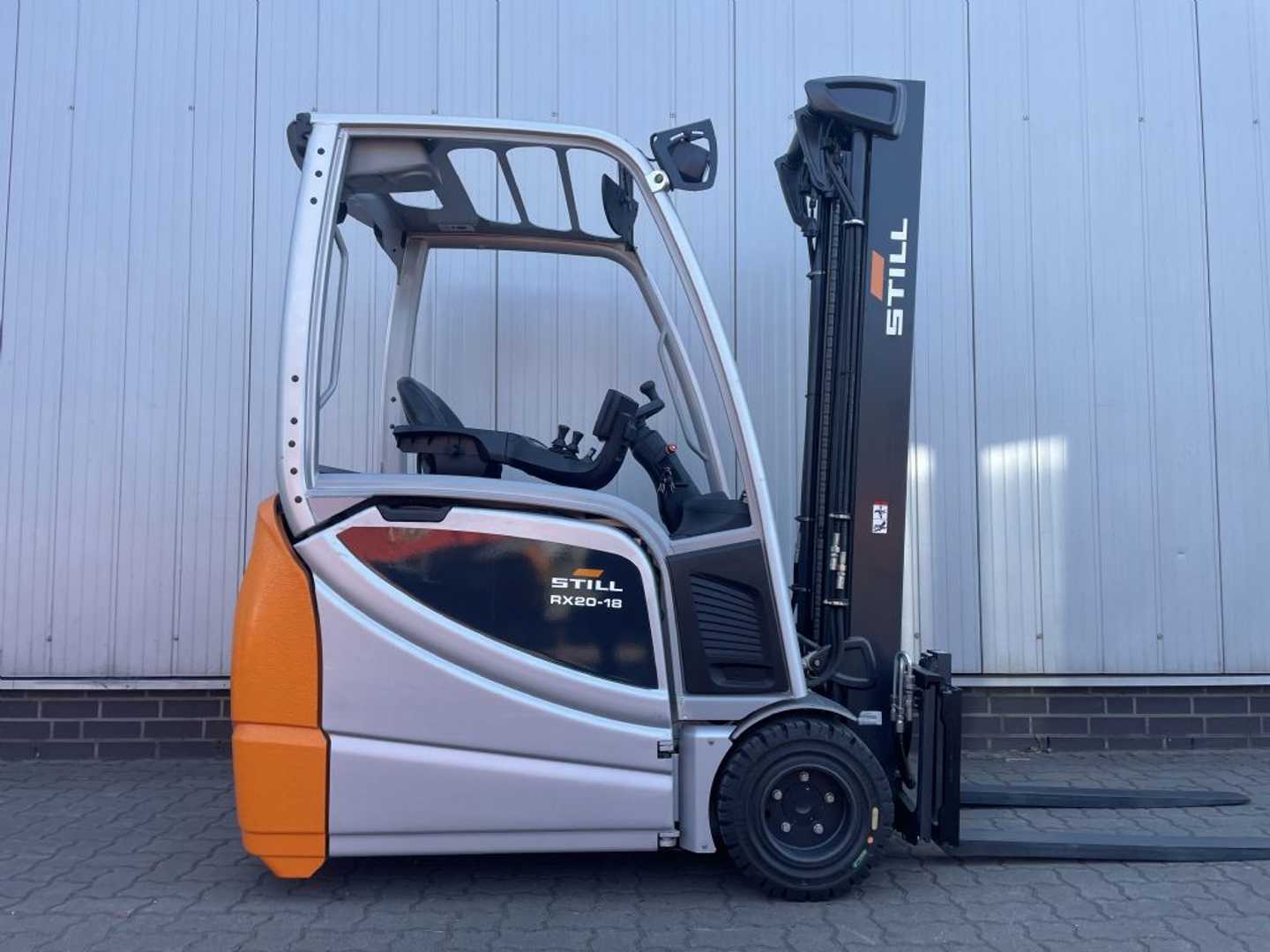 Used Forklift STILL RX20-18 - neues Modell 3 riteņu dakšu iekrāvējs (Image 6)