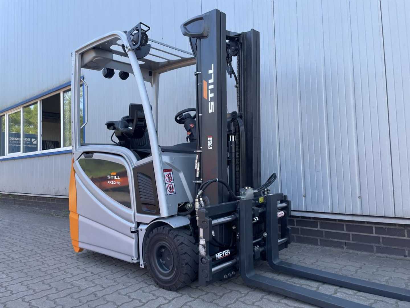 Used Forklift STILL RX20-16 | NEW BATTERY 2025 3 riteņu dakšu iekrāvējs (Image 4)