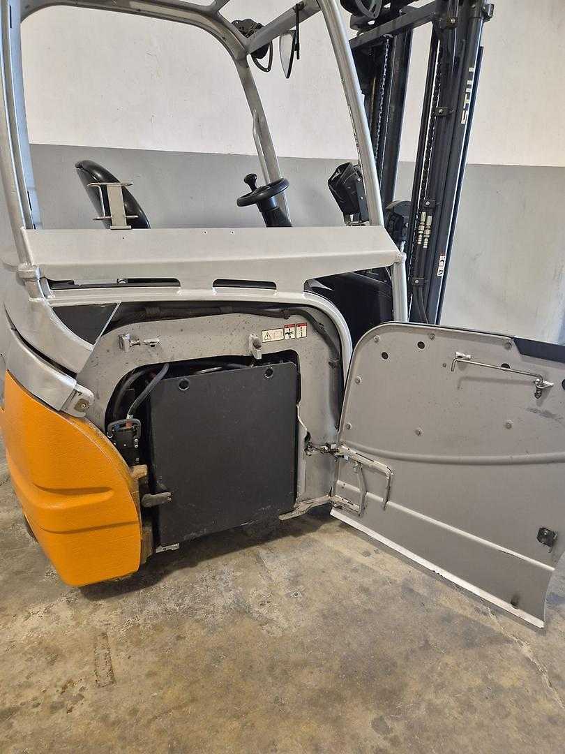 Used Forklift STILL RX20-15 3 riteņu dakšu iekrāvējs (Image 7) Used Forklift STILL RX20-15 3 riteņu dakšu iekrāvējs (Image 7)