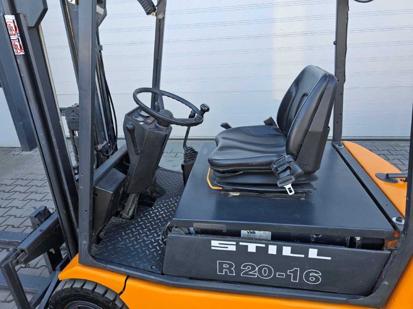 Used Forklift STILL R20-16 3 riteņu dakšu iekrāvējs (Image 6) Used Forklift STILL R20-16 3 riteņu dakšu iekrāvējs (Image 6)
