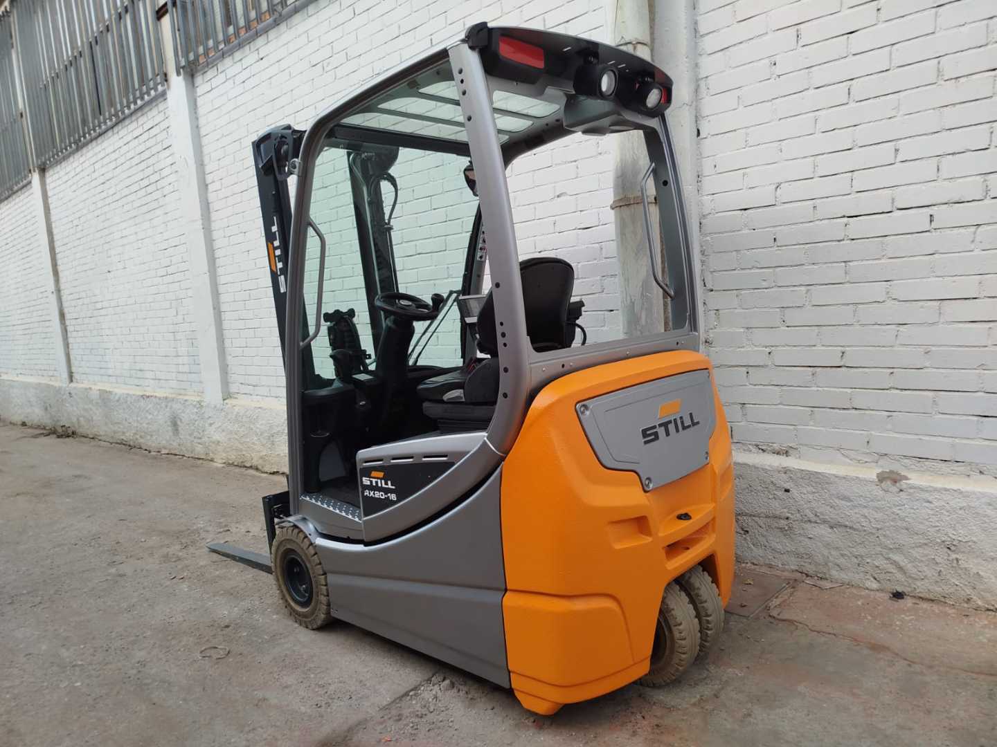 Used Forklift STILL RX20-16 Li-ion 3 riteņu dakšu iekrāvējs (Image 3) Used Forklift STILL RX20-16 Li-ion 3 riteņu dakšu iekrāvējs (Image 3)