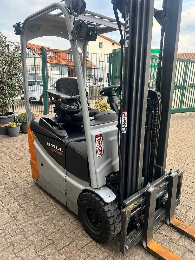Used Forklift STILL RX50-13 3 riteņu dakšu iekrāvējs (Image 4) Used Forklift STILL RX50-13 3 riteņu dakšu iekrāvējs (Image 4)
