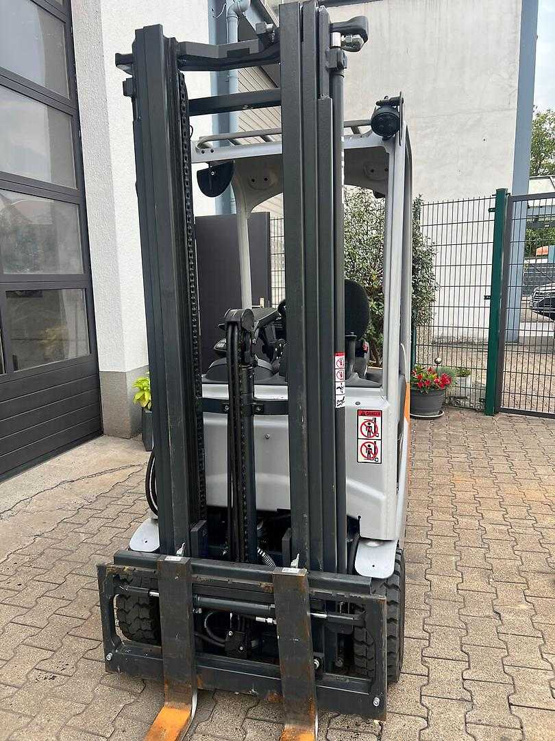 Used Forklift STILL RX50-13 3 riteņu dakšu iekrāvējs (Image 5) Used Forklift STILL RX50-13 3 riteņu dakšu iekrāvējs (Image 5)