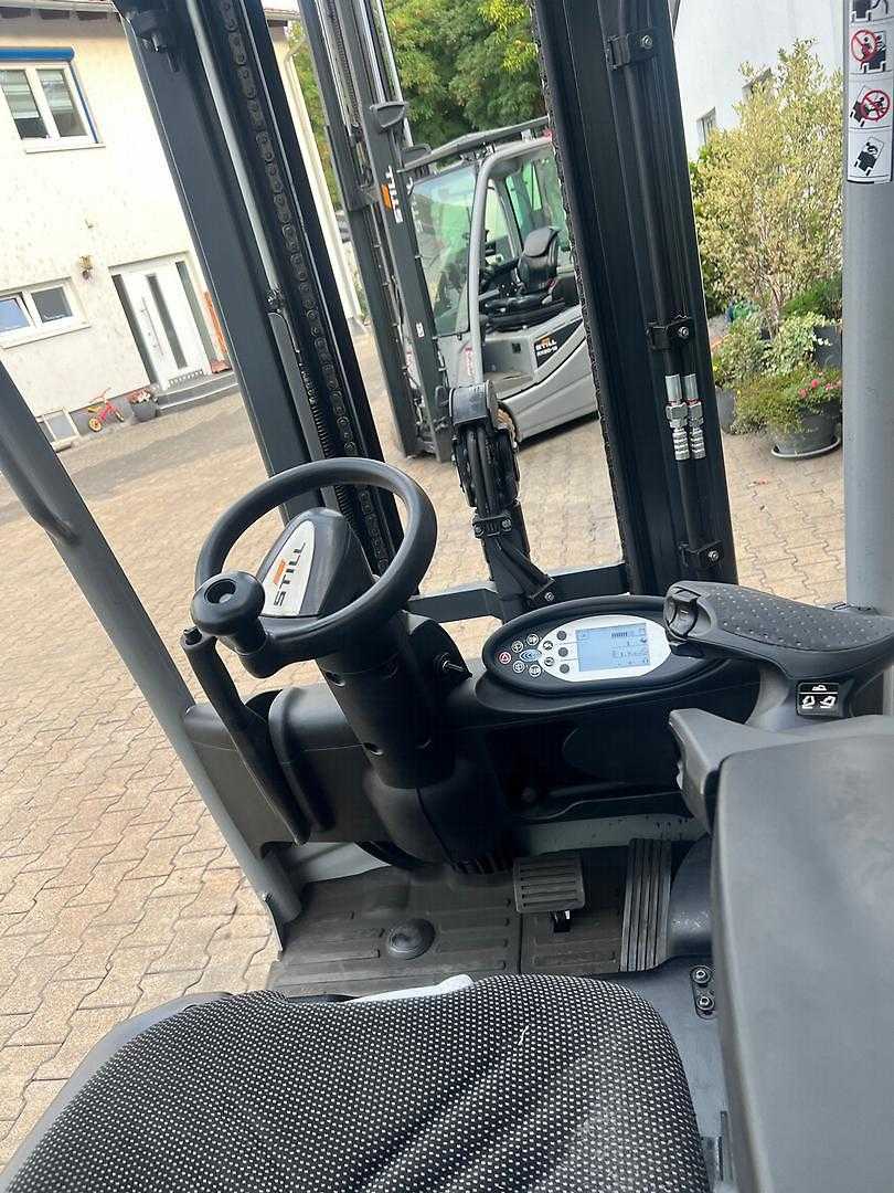 Used Forklift STILL RX50-13 3 riteņu dakšu iekrāvējs (Image 6) Used Forklift STILL RX50-13 3 riteņu dakšu iekrāvējs (Image 6)