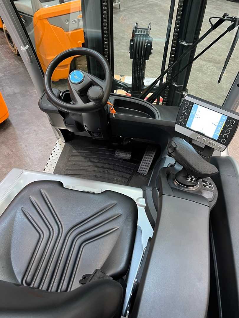 Used Forklift STILL RX20-16 3 riteņu dakšu iekrāvējs (Image 3) Used Forklift STILL RX20-16 3 riteņu dakšu iekrāvējs (Image 3)