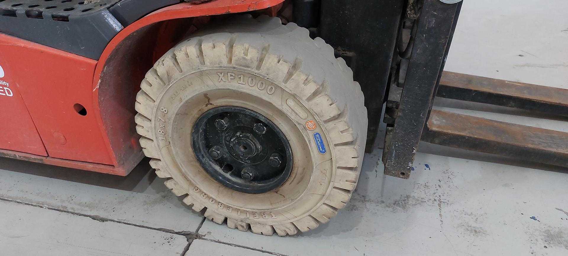 Used Forklift Toyota 8FBE16T 3 riteņu dakšu iekrāvējs (Image 4)