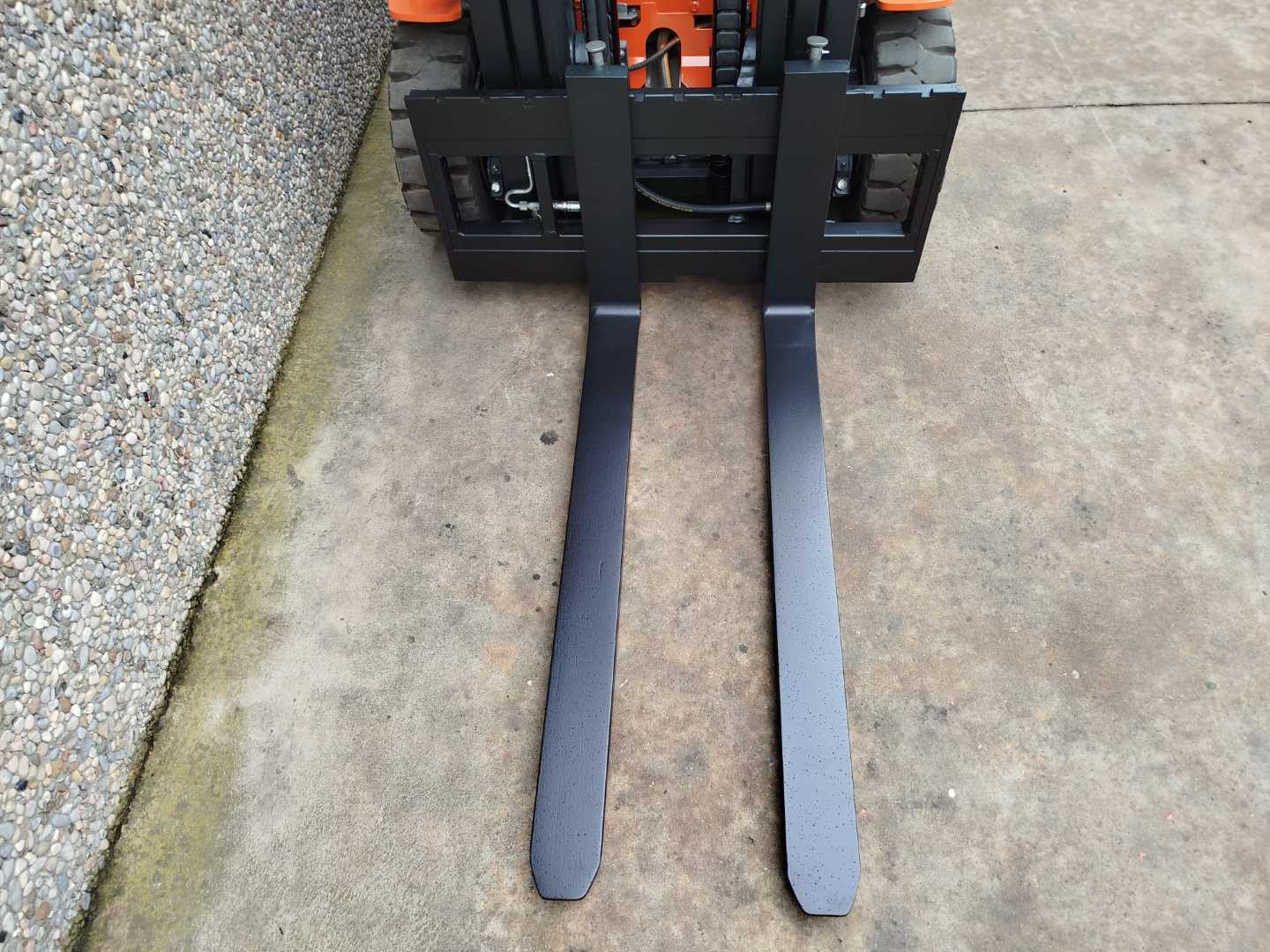 Used Forklift Toyota 8FBEK16T Litio 3 riteņu dakšu iekrāvējs (Image 5) Used Forklift Toyota 8FBEK16T Litio 3 riteņu dakšu iekrāvējs (Image 5)