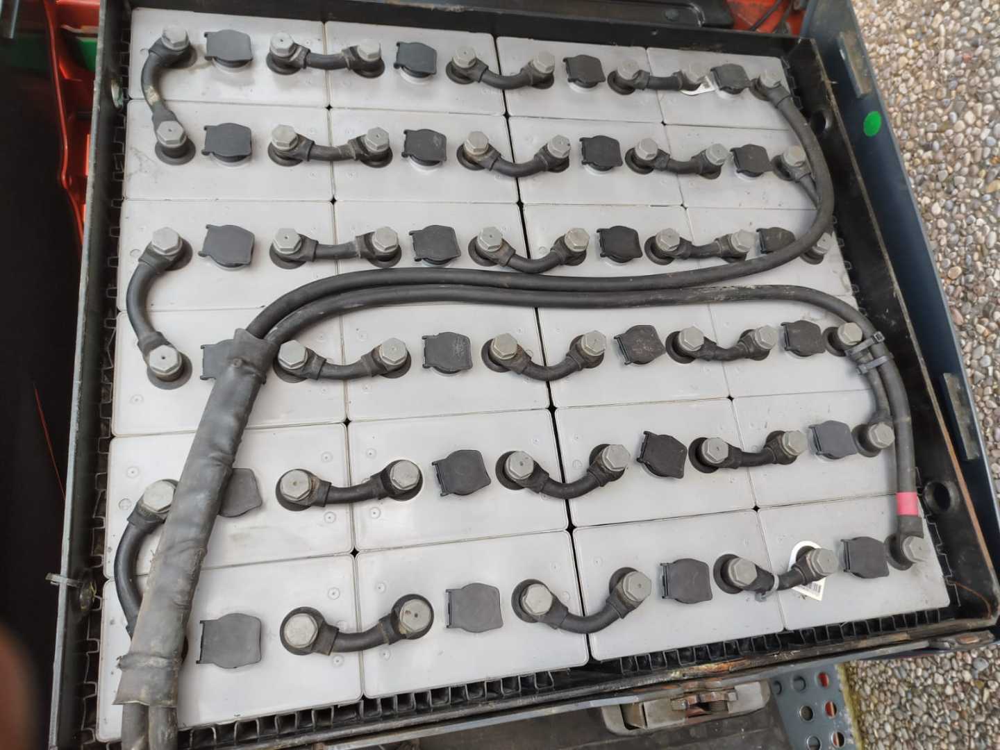 Used Forklift Toyota 8FBE20T 3 riteņu dakšu iekrāvējs (Image 10) Used Forklift Toyota 8FBE20T 3 riteņu dakšu iekrāvējs (Image 10)