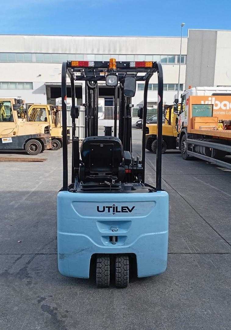Used Forklift Utilev UT18PTE 3 riteņu dakšu iekrāvējs (Image 4) Used Forklift Utilev UT18PTE 3 riteņu dakšu iekrāvējs (Image 4)