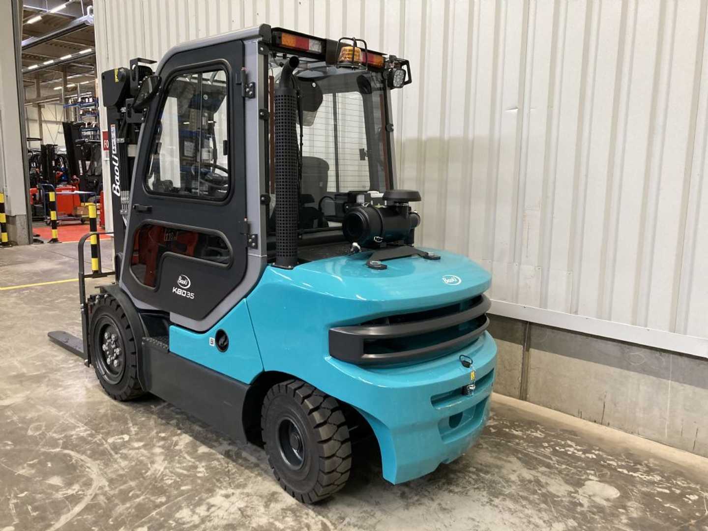 Used Forklift Baoli KBD 35 G1 4 riteņu dakšu iekrāvējs (Image 3)