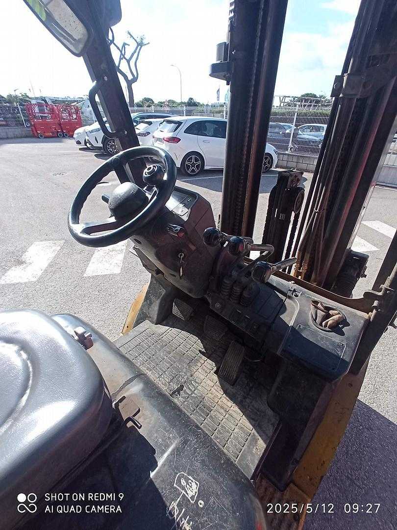 Used Forklift Caterpillar DP25NTD 4 riteņu dakšu iekrāvējs (Image 15) Used Forklift Caterpillar DP25NTD 4 riteņu dakšu iekrāvējs (Image 15)