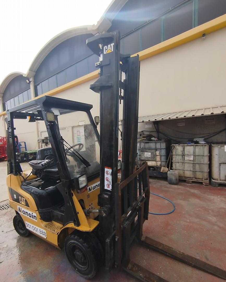 Used Forklift Caterpillar DP18N 4 riteņu dakšu iekrāvējs (Image 8) Used Forklift Caterpillar DP18N 4 riteņu dakšu iekrāvējs (Image 8)