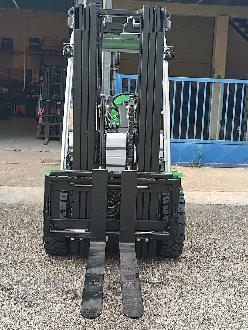 Used Forklift Cesab M 330 4 riteņu dakšu iekrāvējs (Image 4)