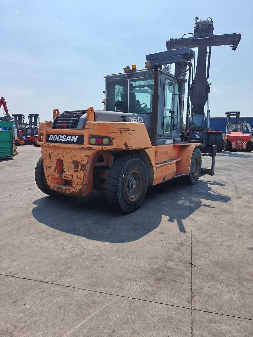 Used Forklift Doosan D160S-5 4 riteņu dakšu iekrāvējs (Image 4)