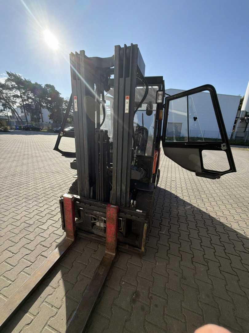 Used Forklift Doosan D30GP 4 riteņu dakšu iekrāvējs (Image 7)