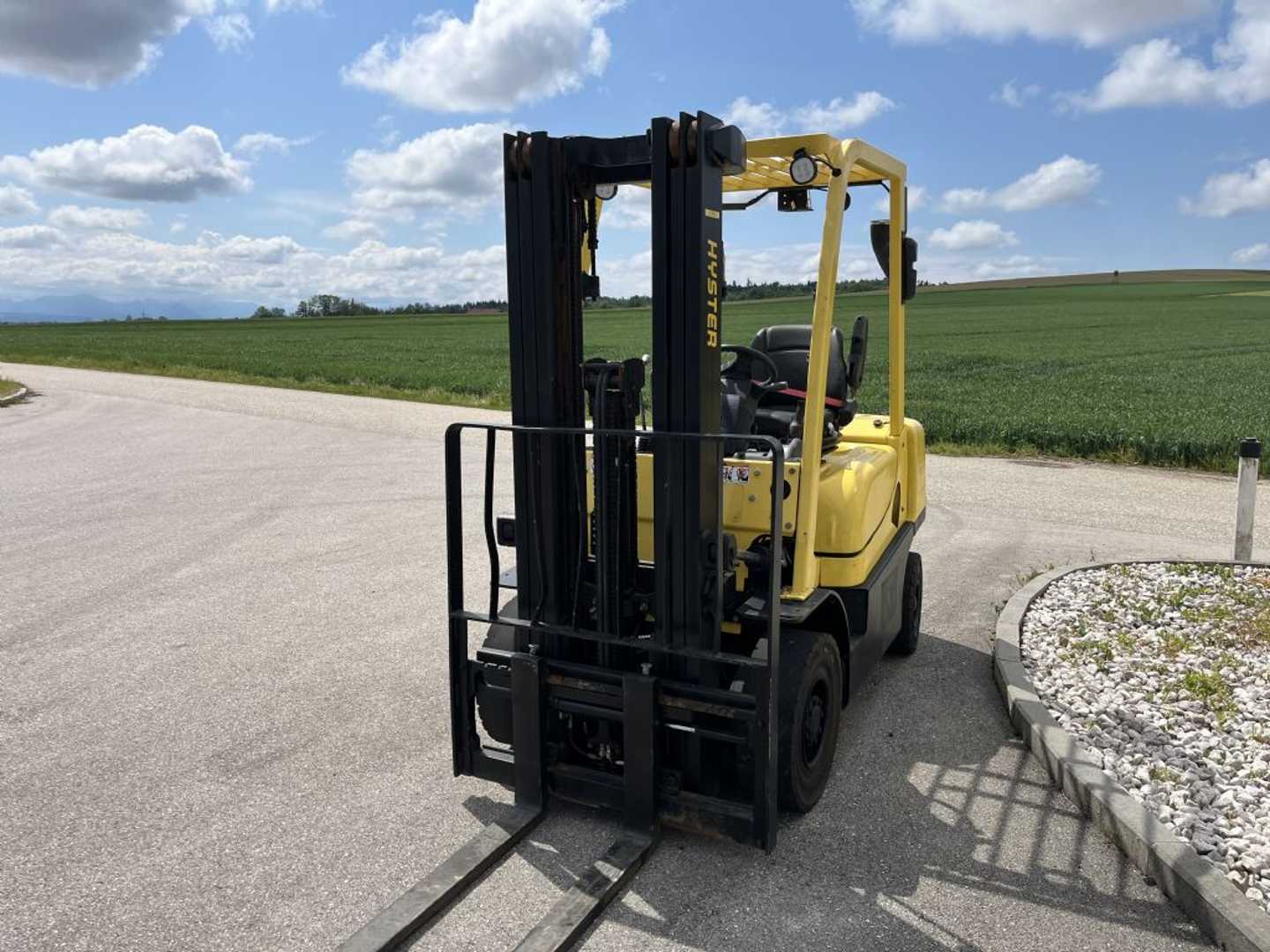 Used Forklift Hyster H2.5XT 4 riteņu dakšu iekrāvējs (Image 4)