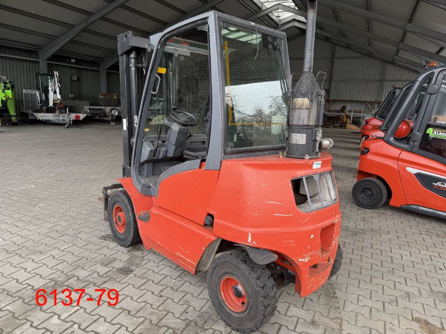 Used Forklift Jungheinrich Steinbock-Boss CD 25 C 4 riteņu dakšu iekrāvējs (Image 13) Used Forklift Jungheinrich Steinbock-Boss CD 25 C 4 riteņu dakšu iekrāvējs (Image 13)