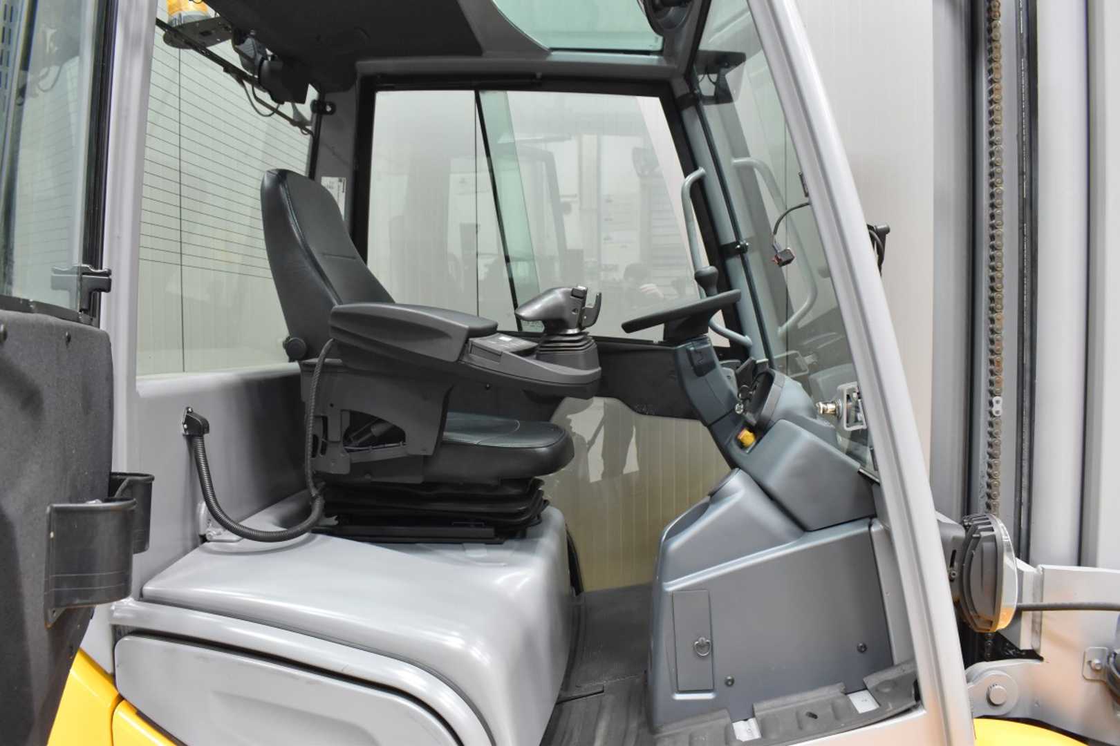 Used Forklift Jungheinrich DFG S50s /55287/ 4 riteņu dakšu iekrāvējs (Image 5) Used Forklift Jungheinrich DFG S50s /55287/ 4 riteņu dakšu iekrāvējs (Image 5)
