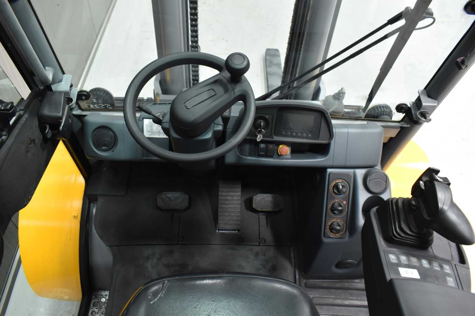 Used Forklift Jungheinrich DFG S50s /55287/ 4 riteņu dakšu iekrāvējs (Image 7) Used Forklift Jungheinrich DFG S50s /55287/ 4 riteņu dakšu iekrāvējs (Image 7)