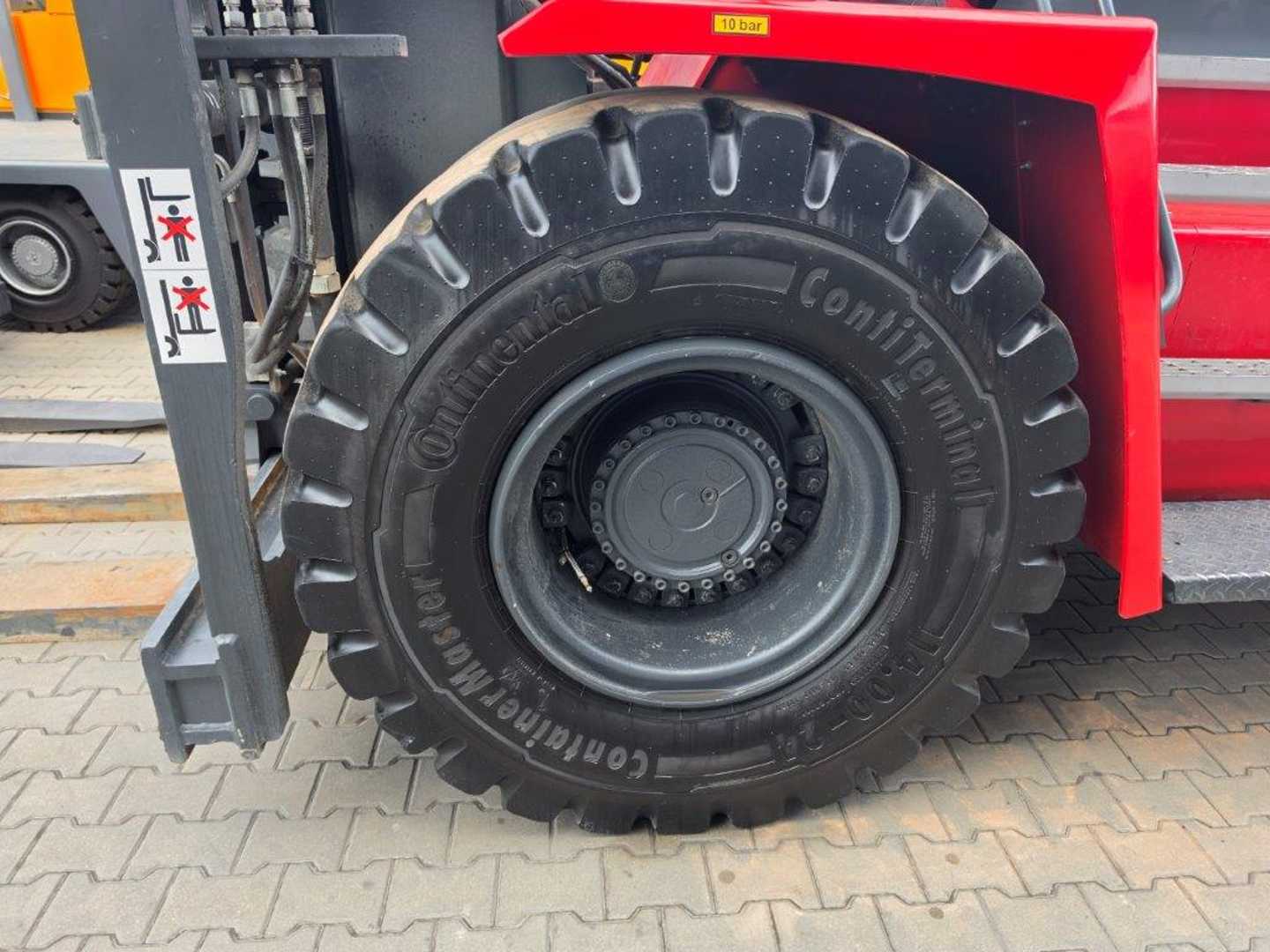 Used Forklift Kalmar DCG250-12LB 4 riteņu dakšu iekrāvējs (Image 8) Used Forklift Kalmar DCG250-12LB 4 riteņu dakšu iekrāvējs (Image 8)