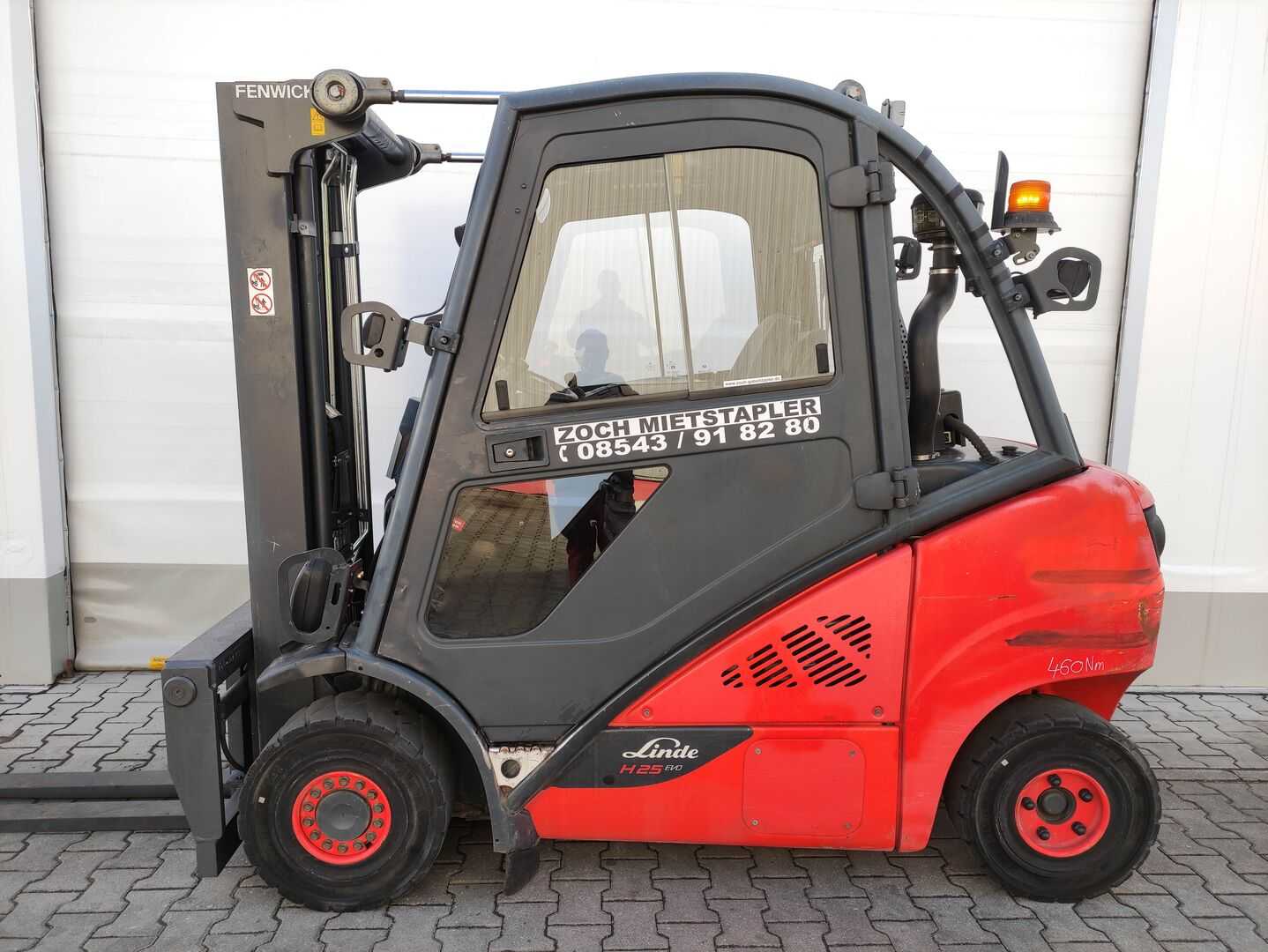 Used Forklift Linde H25D-02-392 EVO 4 riteņu dakšu iekrāvējs (Image 1) Used Forklift Linde H25D-02-392 EVO 4 riteņu dakšu iekrāvējs (Image 1)