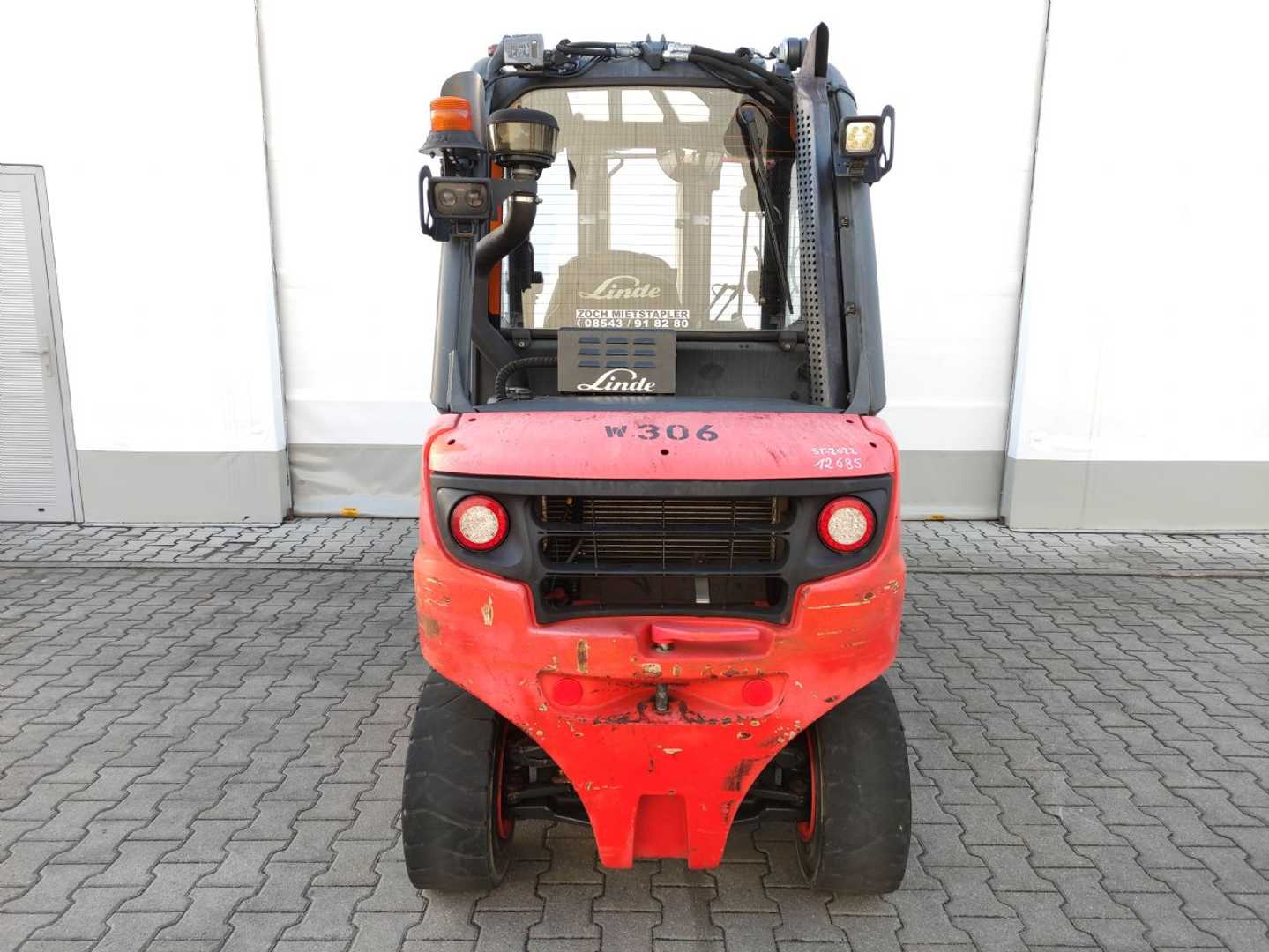 Used Forklift Linde H25D-02-392 EVO 4 riteņu dakšu iekrāvējs (Image 5) Used Forklift Linde H25D-02-392 EVO 4 riteņu dakšu iekrāvējs (Image 5)