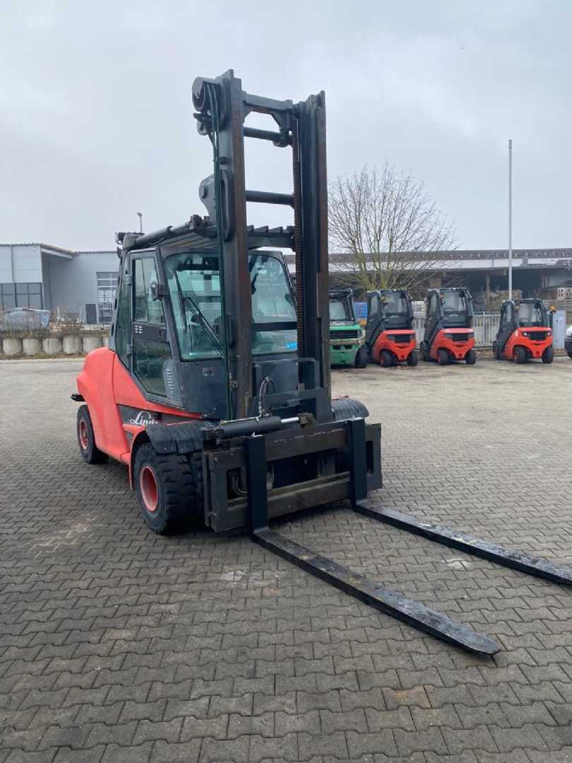 Used Forklift Linde H 80 D-01/1100 4 riteņu dakšu iekrāvējs (Image 1) Used Forklift Linde H 80 D-01/1100 4 riteņu dakšu iekrāvējs (Image 1)