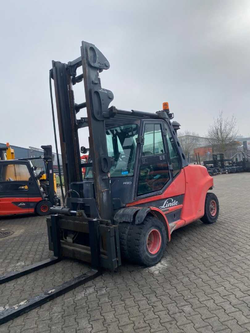 Used Forklift Linde H 80 D-01/1100 4 riteņu dakšu iekrāvējs (Image 2) Used Forklift Linde H 80 D-01/1100 4 riteņu dakšu iekrāvējs (Image 2)